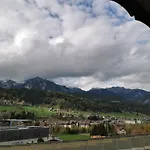 Bike 旅馆 斯拉德明